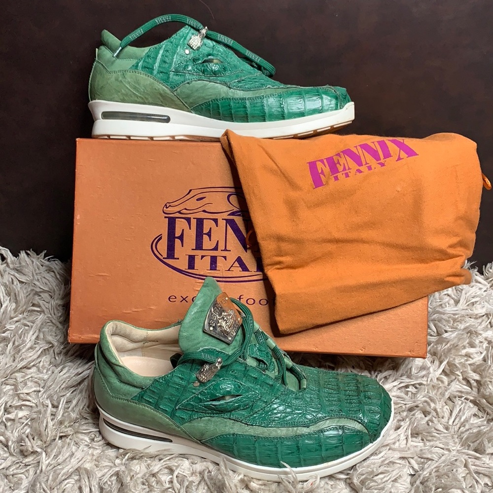 Emerald / mint green Loafer tie up shoes material caiman hornb/ nappa